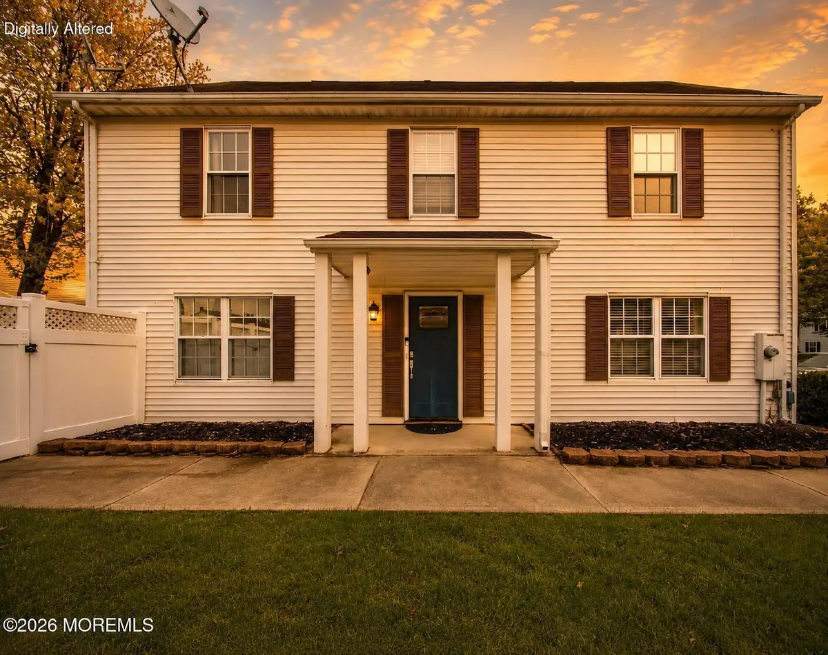 15 Fieldcrest Way, Hazlet, NJ 07730 - #1