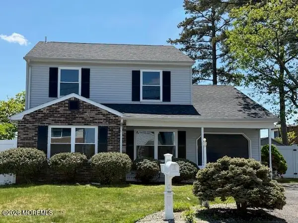 21 Queen Ann Road, Brick, NJ 08723