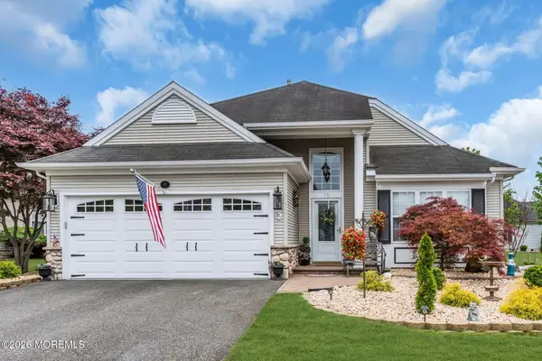 15 Medici Drive, Manchester, NJ 08759