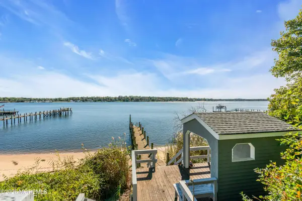 932 Navesink River Road, Rumson, NJ 07760