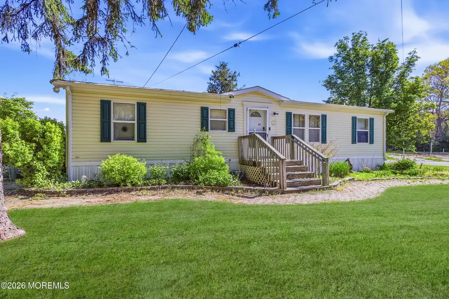 1 Circle Drive, Manchester, NJ 08759 - #2
