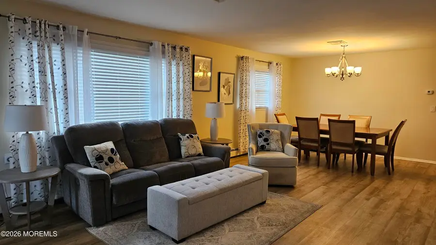 5 Martinique Drive, Toms River, NJ 08757 - #3