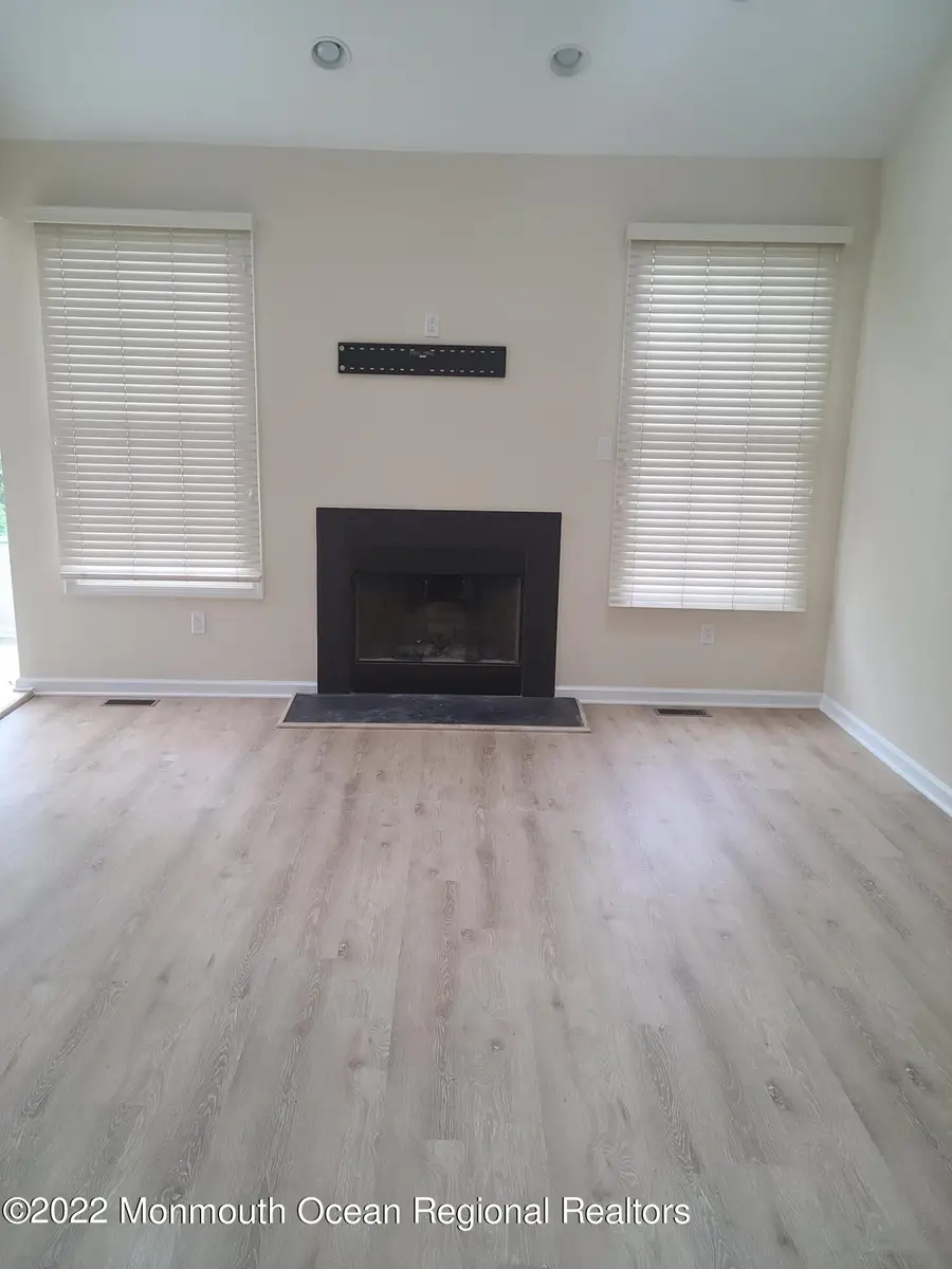 12 Patton Court, Manalapan, NJ 07726 - #3