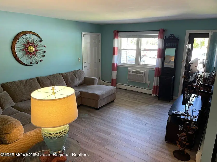 31 Wharfside Drive, Monmouth Beach, NJ 07750 - #3