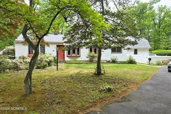 98 New Monmouth Road, Middletown, NJ 07748