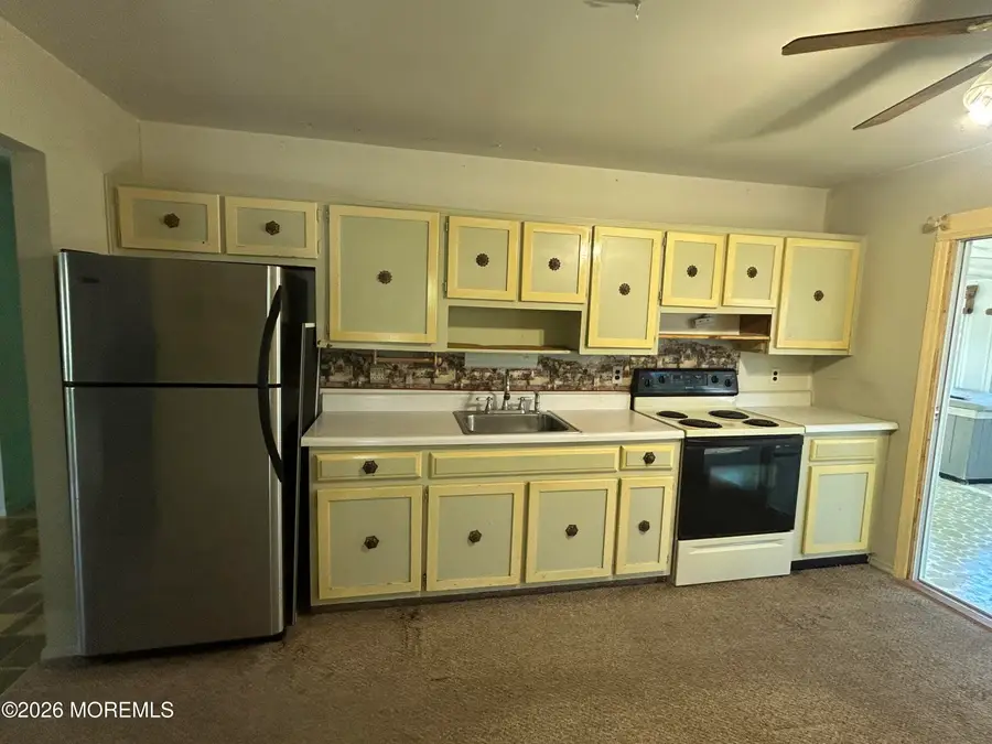 12 A California Drive, Whiting, NJ 08759 - #3