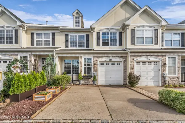 217 Brookfield Drive, Jackson, NJ 08527