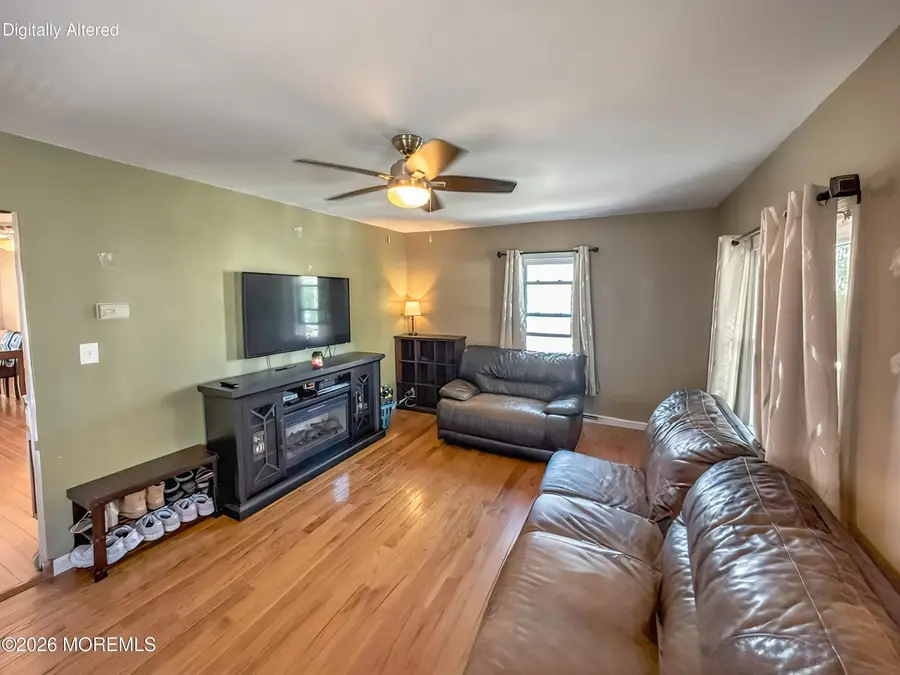 37 Boehmhurst Avenue, Sayreville, NJ 08872 - #3