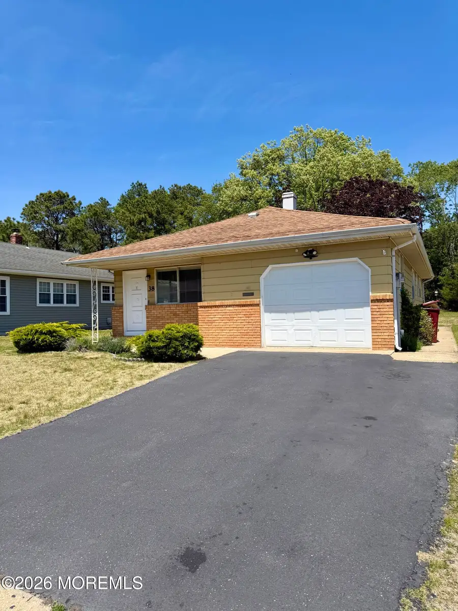 38 Grenada Street, Toms River, NJ 08757 - #2