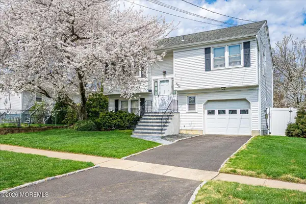 864 Malden Drive, Cliffwood Beach, NJ 07735