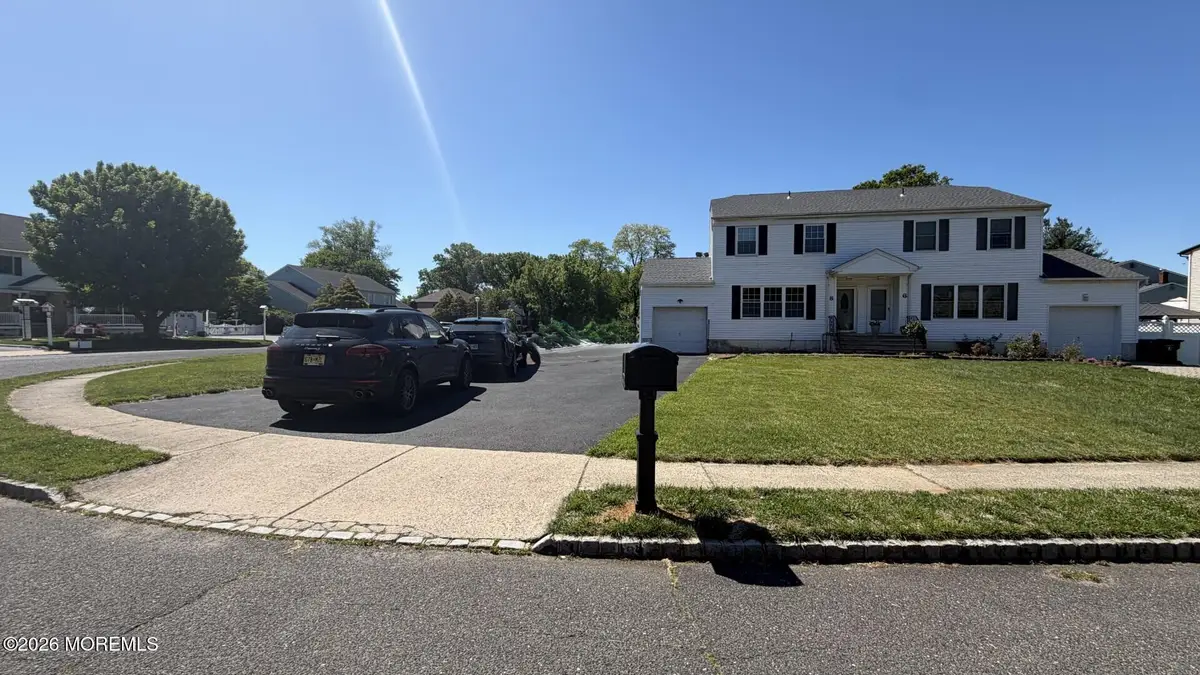 8 Bonnie Drive, Middletown, NJ 07748 - #1