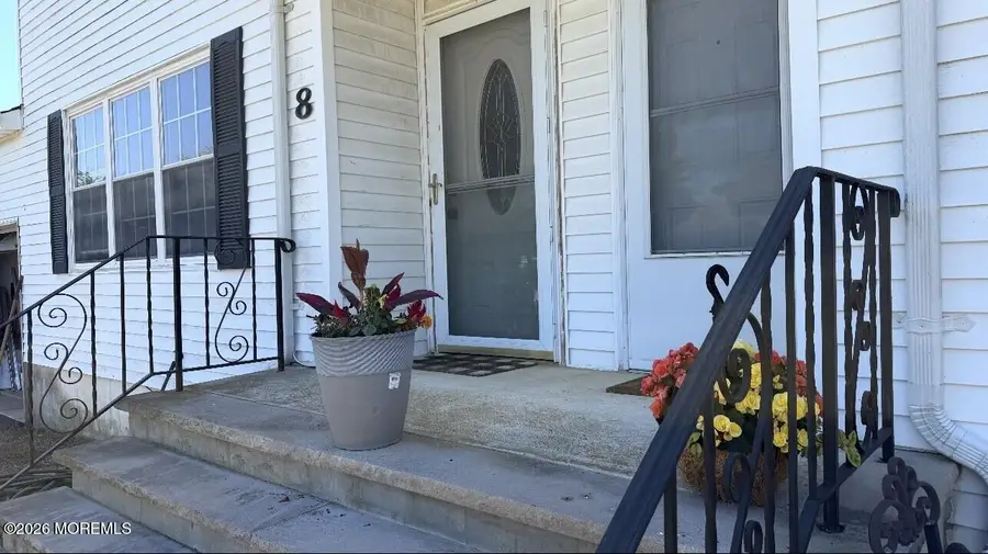 8 Bonnie Drive, Middletown, NJ 07748 - #3