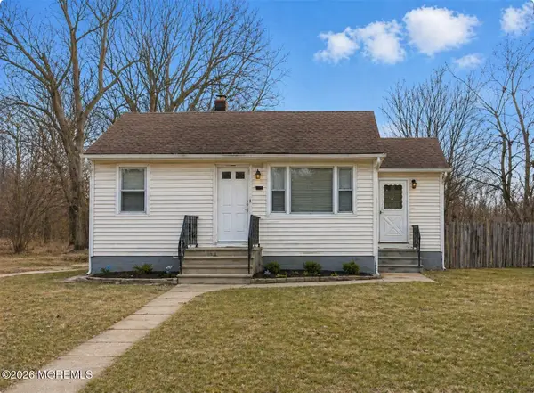 109 6th Street, Howell, NJ 07731
