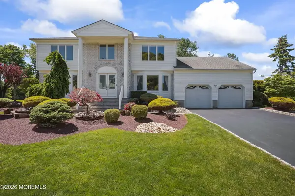 26 Miro Circle, Marlboro, NJ 07746