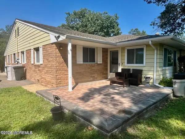 2 D Blue Jay Street, Manchester, NJ 08759