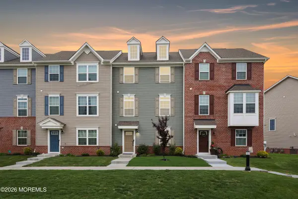 72 Anchor Way #272, Cliffwood, NJ 07721