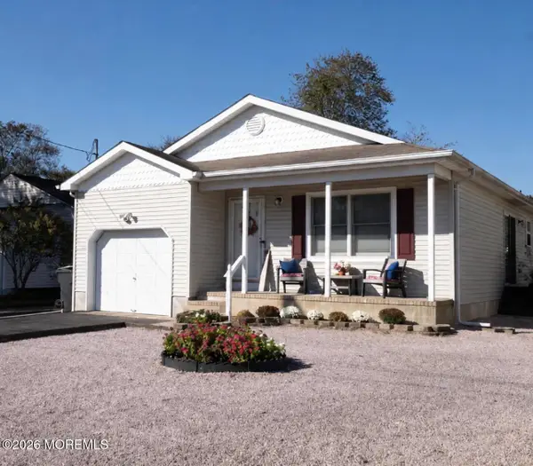 562 George Road, Toms River, NJ 08753