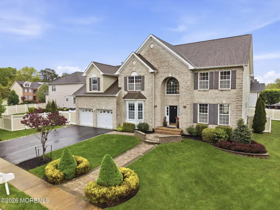 15 Ellis Court, Morganville, NJ 07751 - #3