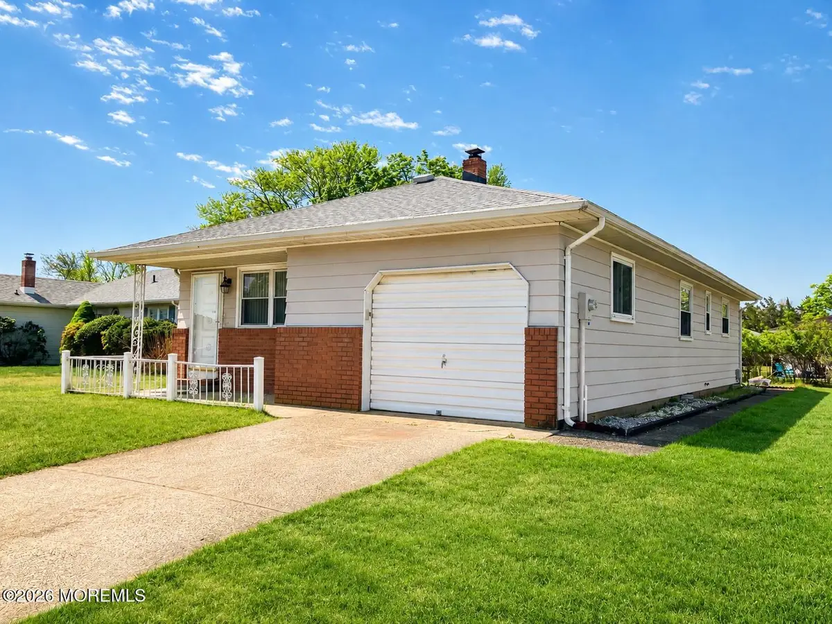 47 Castle Harbor Drive, Toms River, NJ 08757 - #1