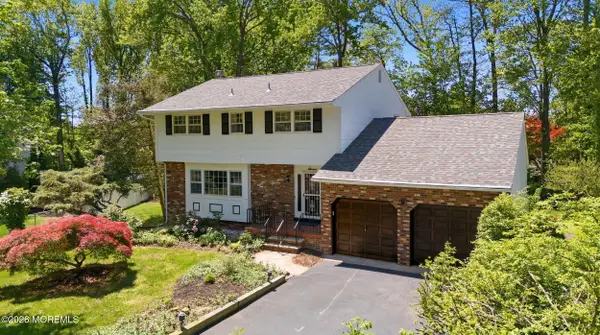 7 Oakland Road, Old Bridge, NJ 08857