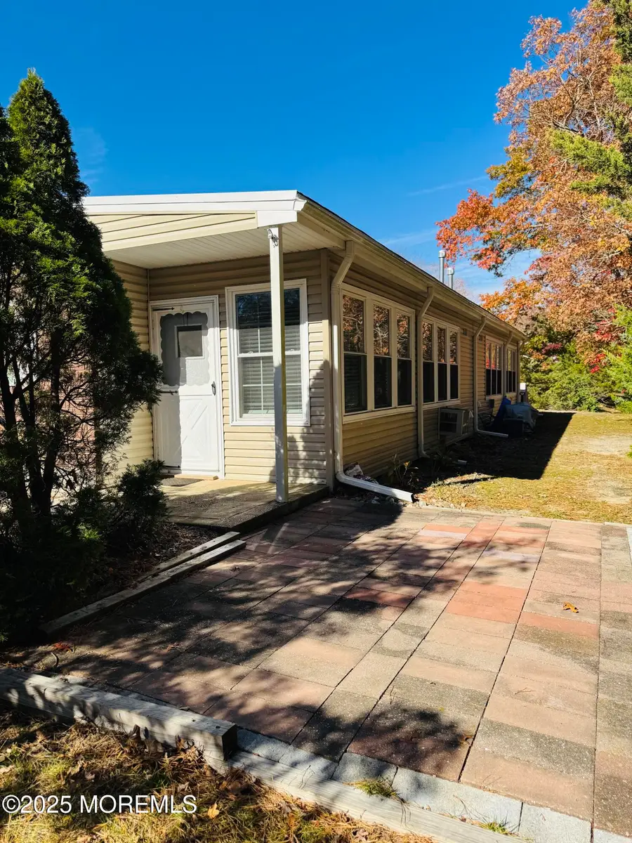 12 Willow Street #D, Toms River, NJ 08757 - #3