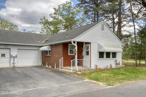 18 Alpine Road #C, Whiting, NJ 08759