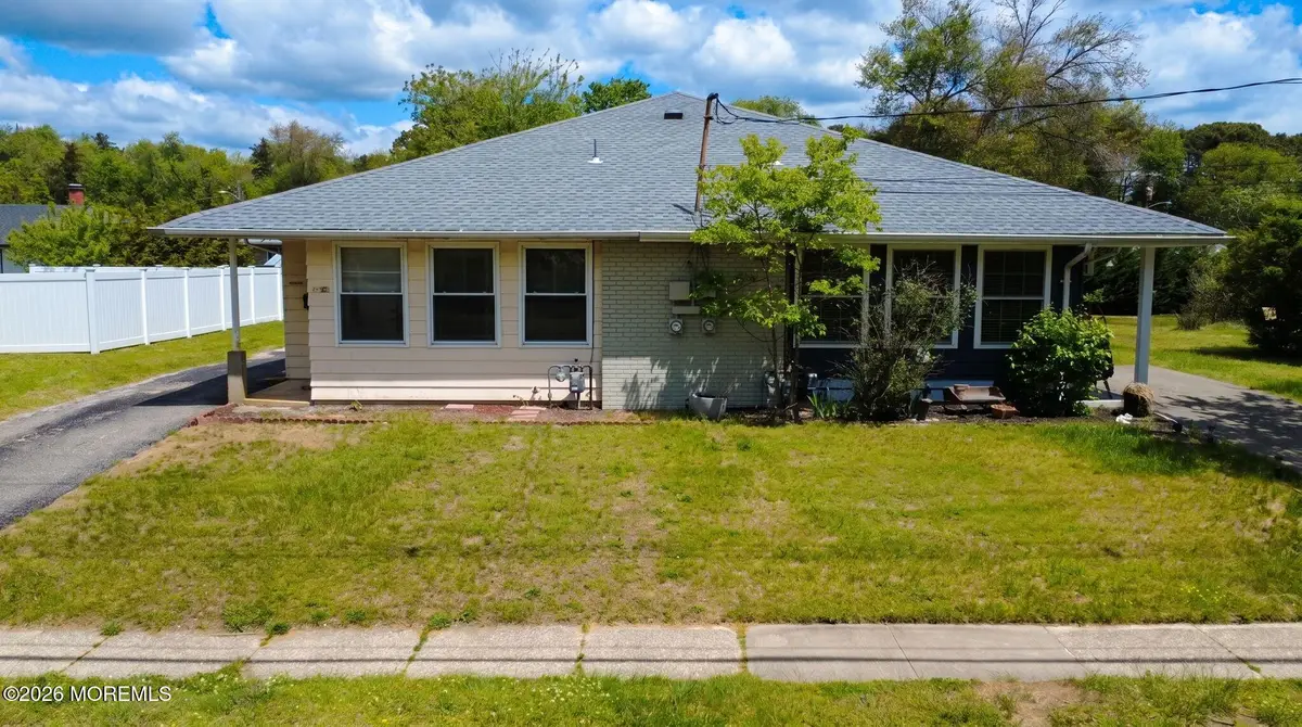 2240 Yorktowne Boulevard, Toms River, NJ 08753 - #1