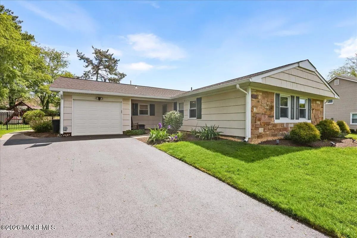 12 Clinton Drive, Manalapan, NJ 07726 - #1