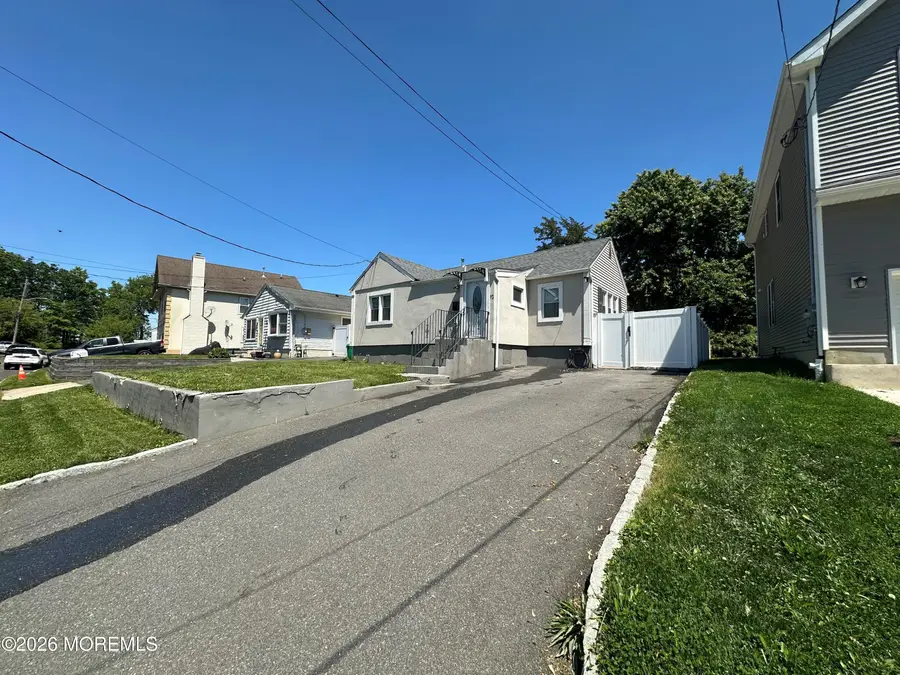 92 Woodland Drive, Keyport, NJ 07735 - #3