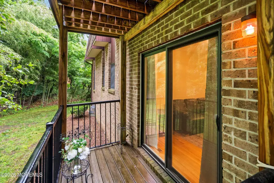 13 Ginger Court, Eatontown, NJ 07724 - #3
