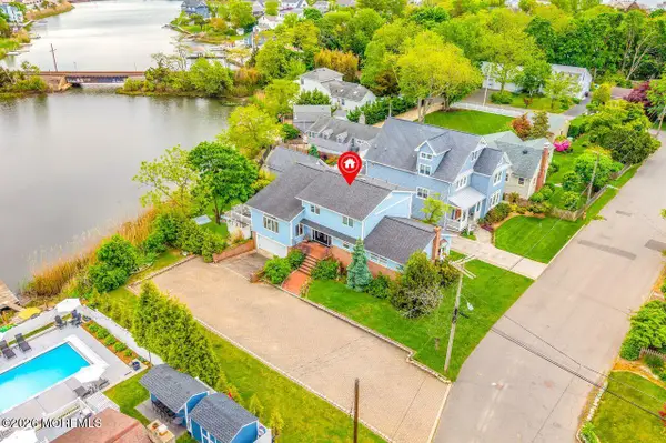 608 Cedarcrest Drive, Brielle, NJ 08730