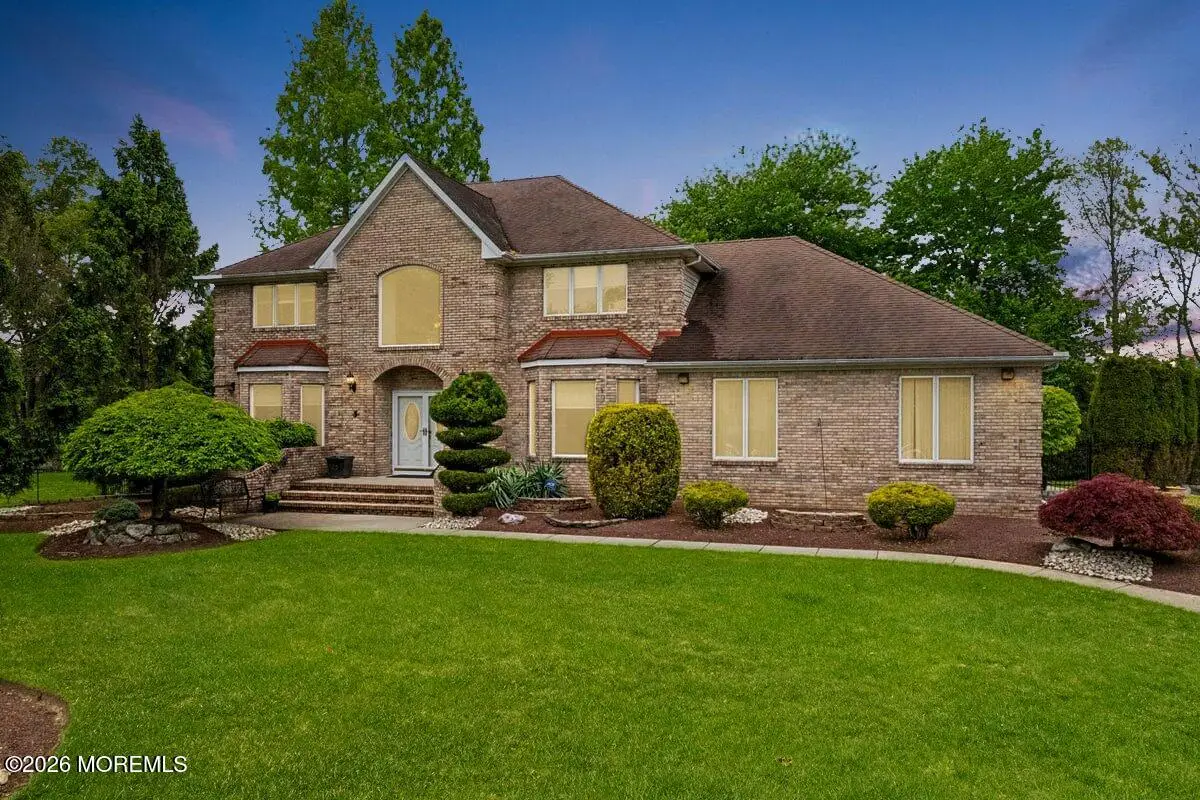 5 Martin Court, Manalapan, NJ 07726 - #1