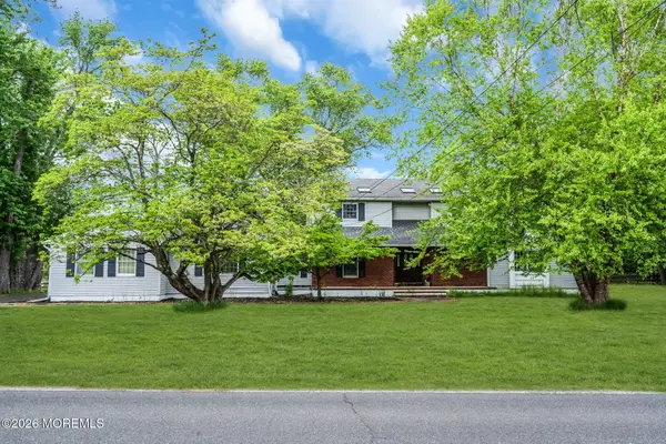 200 Casino Drive, Farmingdale, NJ 07727