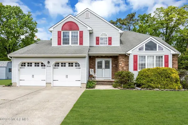 14 Jennifer Drive, Howell, NJ 07731