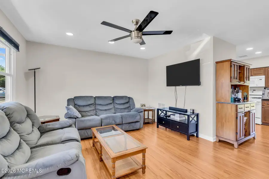 2 Utah Drive #143, Matawan, NJ 07747 - #3