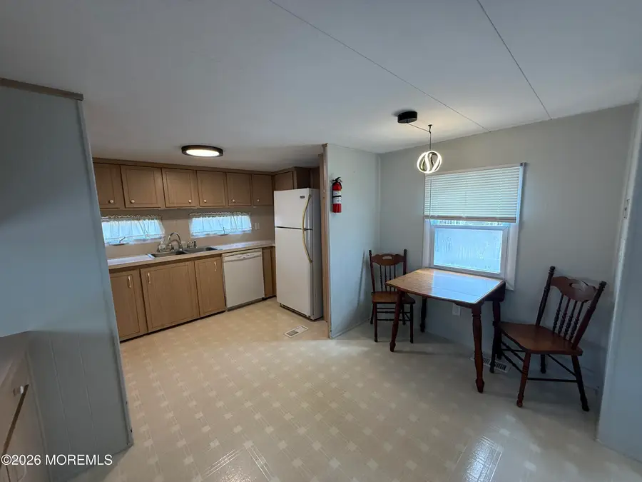 525 Main Street #C4, Tuckerton, NJ 08087 - #3