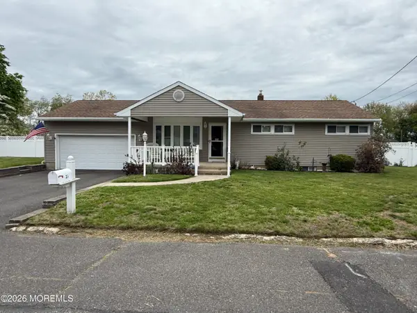 27 Maplecrest Drive, Neptune Township, NJ 07753