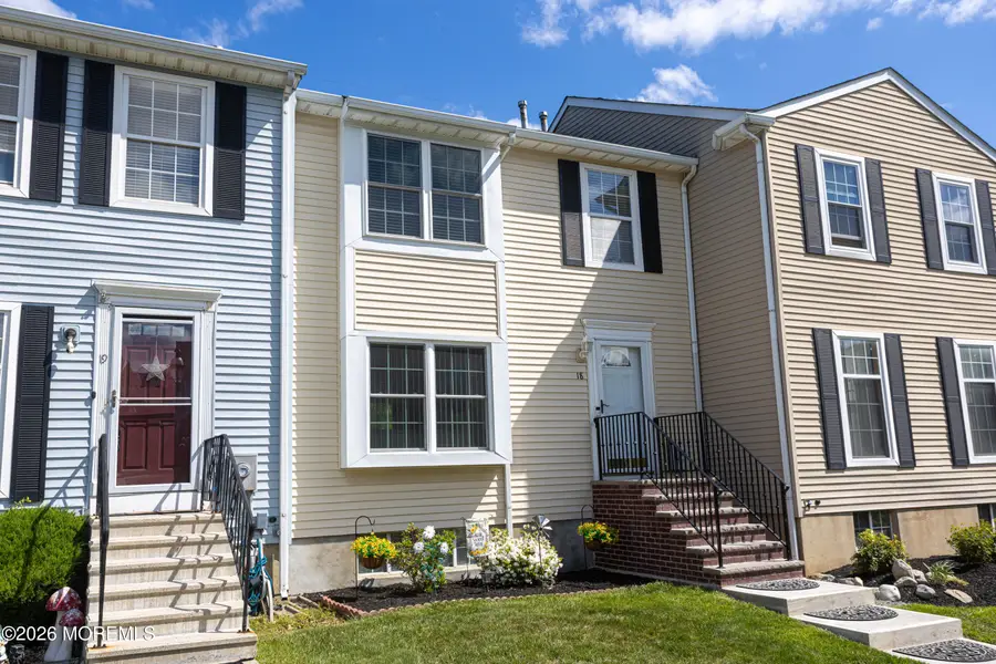 18 Pero Court, Sayreville, NJ 08872 - #2