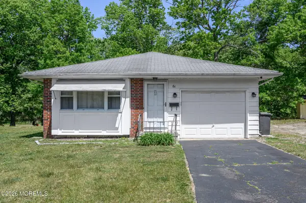 61 Heather Narrows, Toms River, NJ 08755