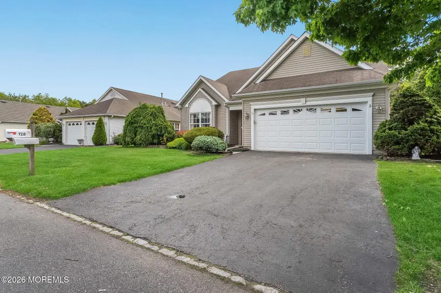 128 Skyline Drive, Lakewood, NJ 08701 - #2