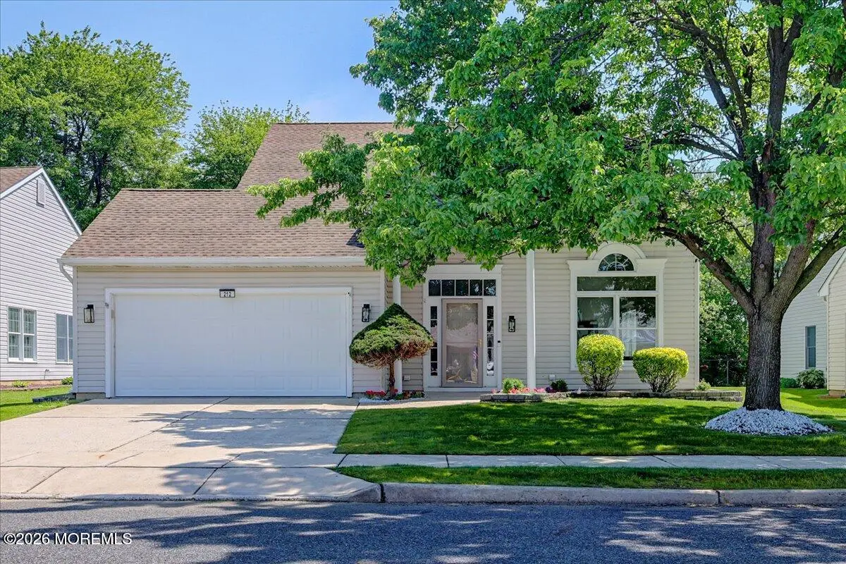 212 Wagon Wheel Lane, Columbus, NJ 08022 - #1