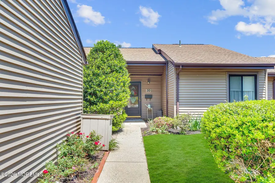 30 Concord Court, Red Bank, NJ 07701 - #2