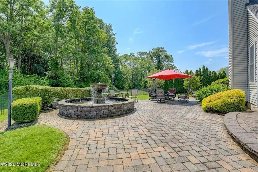 6 Huggins Lane, Manalapan, NJ 07726 - #2
