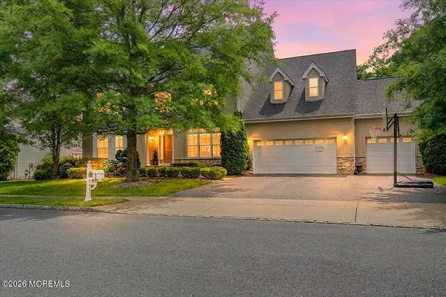 6 Huggins Lane, Manalapan, NJ 07726 - #3