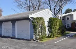 90 Cranberry Court, Red Bank, NJ 07701 - #2