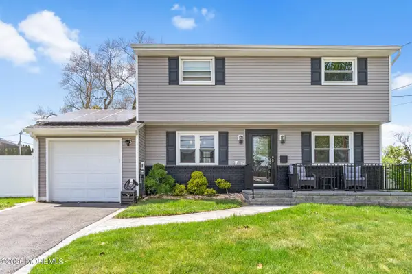 19 Tulip Drive, Old Bridge, NJ 08857
