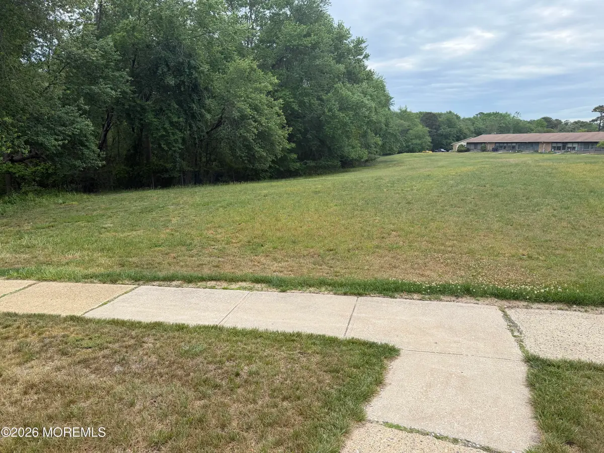 16C Yorkshire Court #16C, Manchester, NJ 08759 - #1