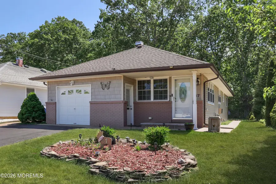 67 Mount Matterhorn Lane, Toms River, NJ 08753 - #3