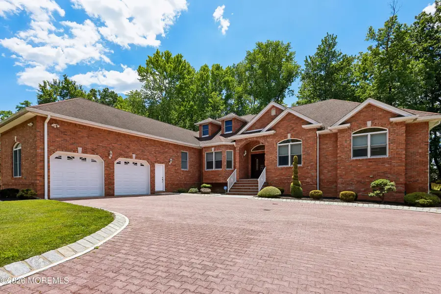 3 Kristin Court, Manalapan, NJ 07726 - #2