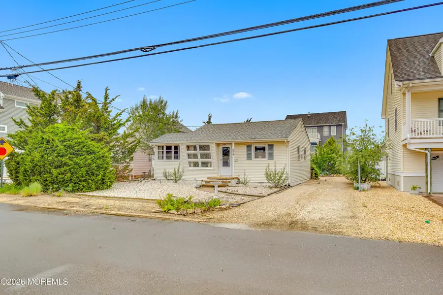 224 Eisenhower Avenue, Ortley Beach, NJ 08751 - #3